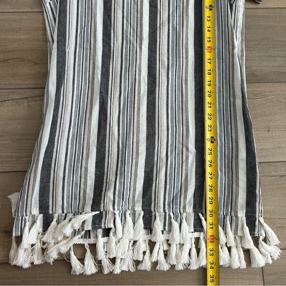 Ellison Grey White Linen Stripe Short Sleeve Shift Dress Tassel Trim M - Picture 8 of 10